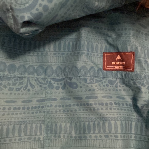 Women’s Burton ski jacket - Picture 4 of 8